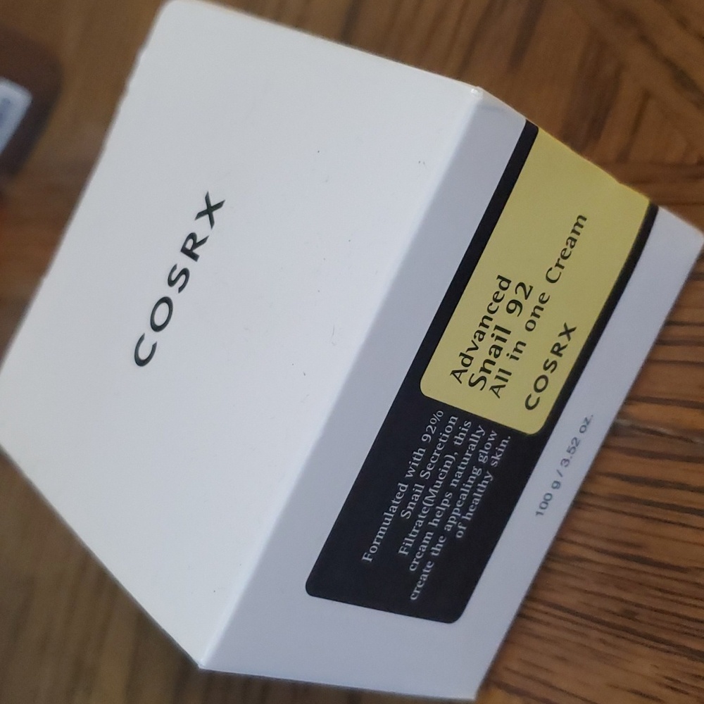 COSRX Snail Mucin 92% Repair Cream, Daily Face Gel Moisturizer for Dry Skin